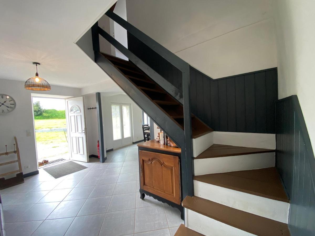 Petite Maison Dans La Prairie La Pellerine  Exteriör bild